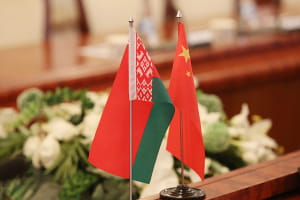 Беларусь — Китай: отрицательное сальдо и долг по 3 млрд долларов, падение инвестиций и стойкий оптимизм