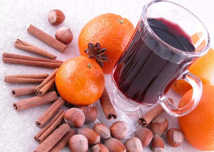 Mulled wine is a great alternative to keep warm Mulled wine is a great alternative to keep warm
