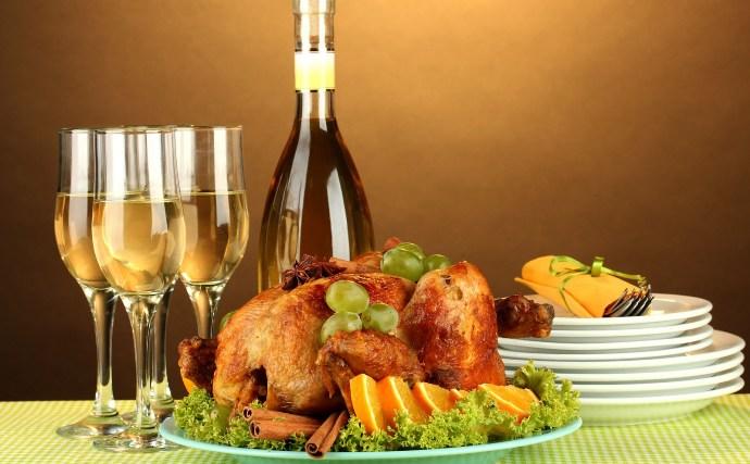 It is best to eat hot and fatty foods It is best to eat hot and fatty foods