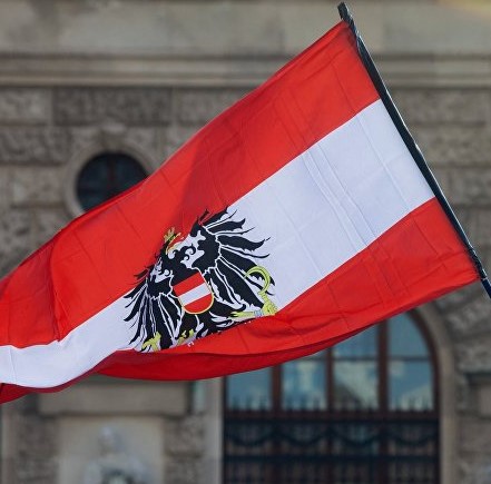 Austria urged the West not to cross the line with a visa ban for Russians